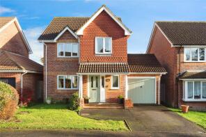 66, Mill Rise, Robertsbridge TN32 5EG
