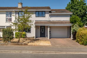27, Cowley Way, Chippenham SN15 4SD
