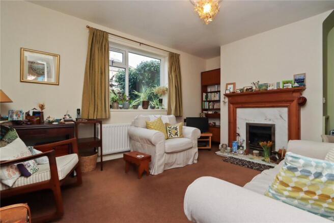 Living Room Pic 1