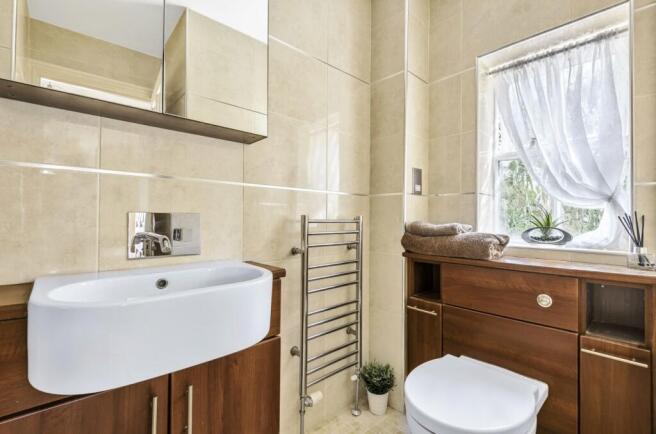 Ensuite