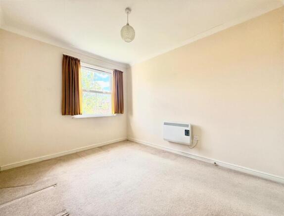 Bedroom 2.jpeg