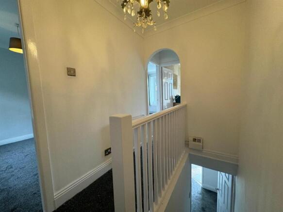2 bed Cottage to rent Image 4