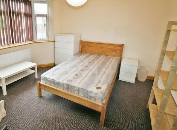 99a13649-room 20a...