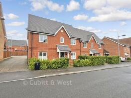 9, Tributary Lane, Horsham RH12 0BQ
