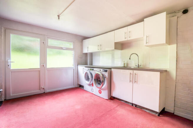 2 bed Apartment for sale Image 10