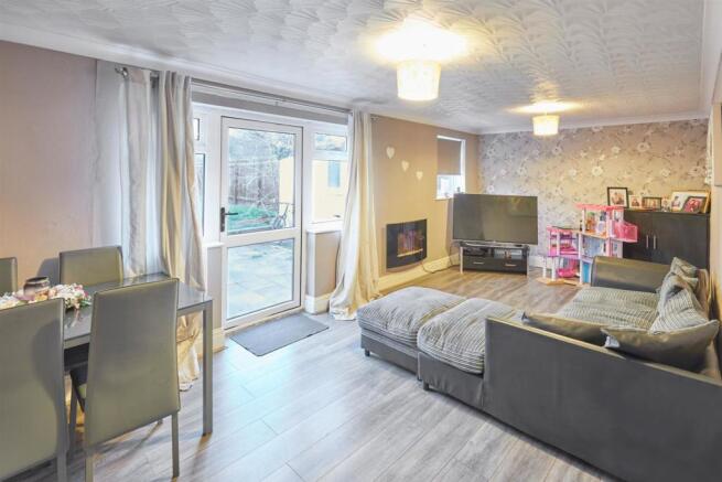 39-church-street-marske-manhatten-estates_01-web.j