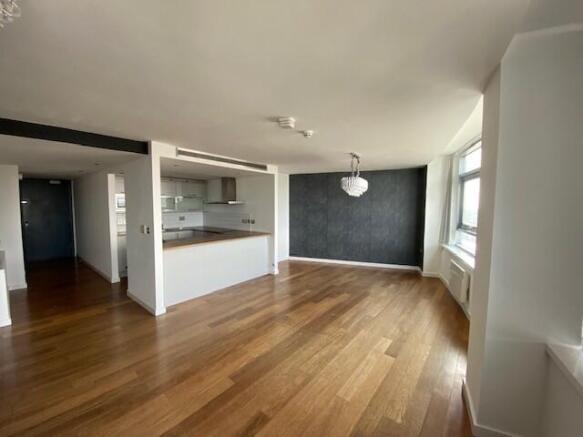 LOUNGE 2 T202509111601.jpg