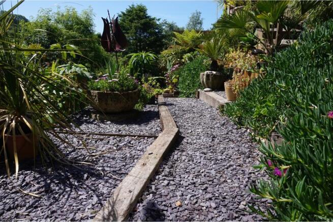 Landscaped  Gardens