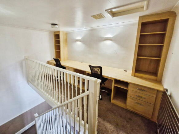 2 bed Duplex for sale Image 6