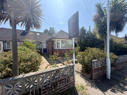 A'Becket Gardens, Worthing, BN13