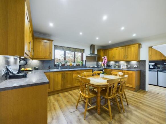 Dining Kitchen