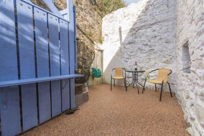 Rear courtyard