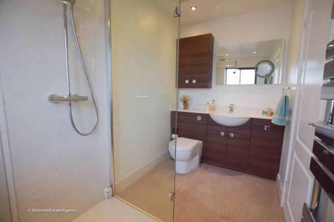 6 Rosebank