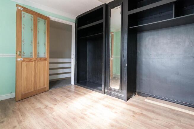 2 bed Semi-Detached for sale Image 12