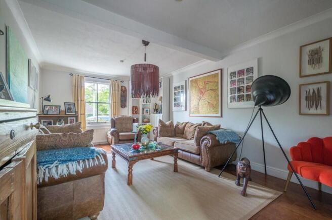 19-21 Cheveley Ro...