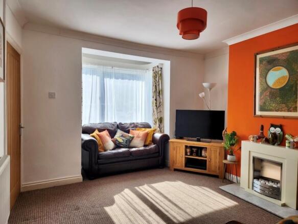 16 Skelmuir Rd  (6)