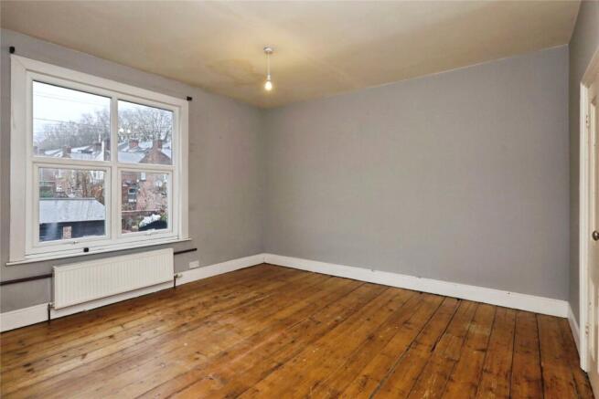 5 bed Terraced for sale Image 11