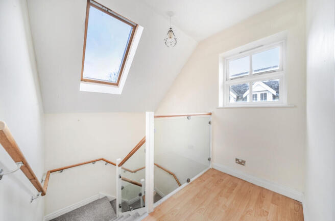 1 bed Semi-Detached for sale Image 8
