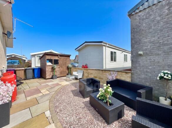 Willow Park, Burnhouse, Beith garden