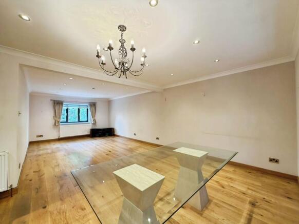 Dining area/reception