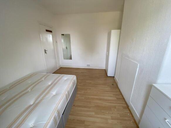 walm-lane-nw2-4qr-1050926