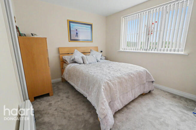 2 bed Apartment for sale Image 9
