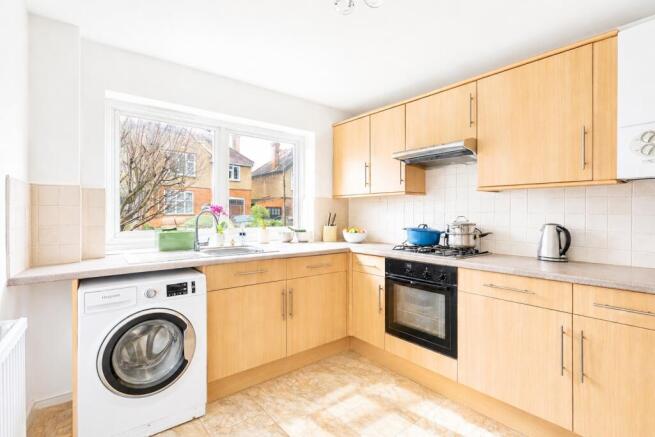 Carlisle Avenue, St. Albans, Hertfordshire, AL3 – pohled 4