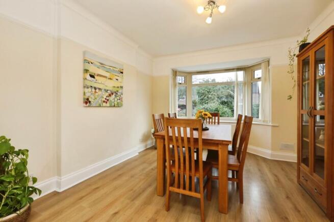 3 bed Bungalow for sale Image 6
