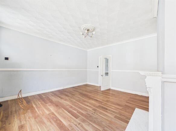 2 bed Terraced for sale Image 4