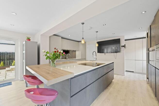 Open Plan Kitchen/ Diner