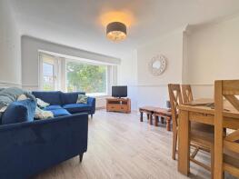 9, Eden Gardens, Burley, Leeds LS4 2TQ