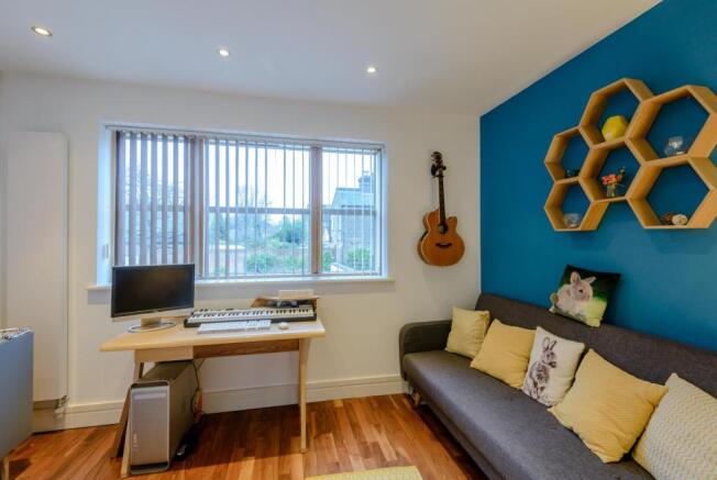 8408691-interior07-800.jpg