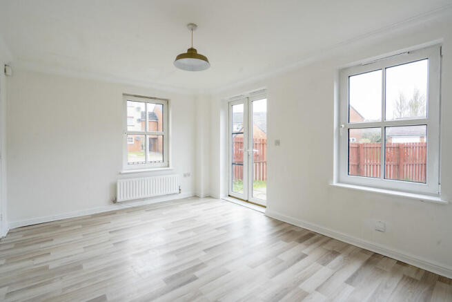 17 Tollbraes Road...