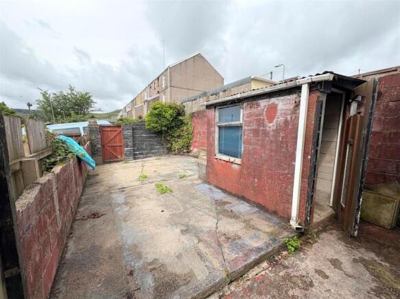 Rear Courtyard