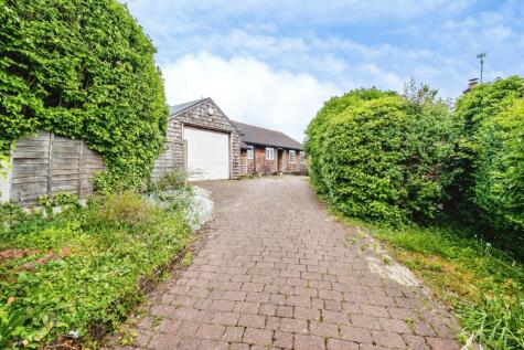 Coombe Road, Steyning, West Sussex, BN44
