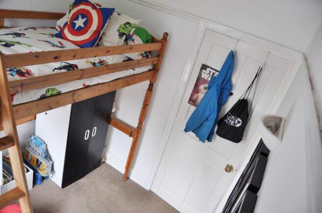 BEDROOM 3
