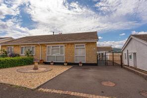 31, Ambryn Road, New Inn, Pontypool NP4 0NJ