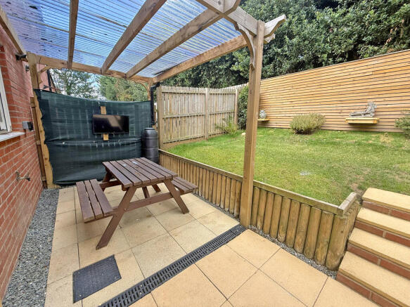 3 bed Semi-Detached for sale Image 12