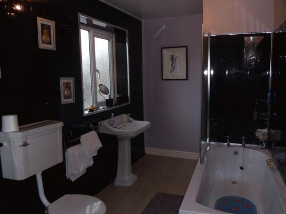 Photo 5