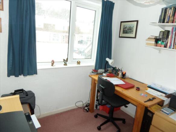 BEDROOM 3