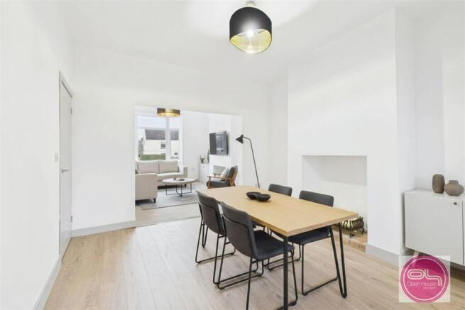 High Bank Road, Winshill (2).jpg