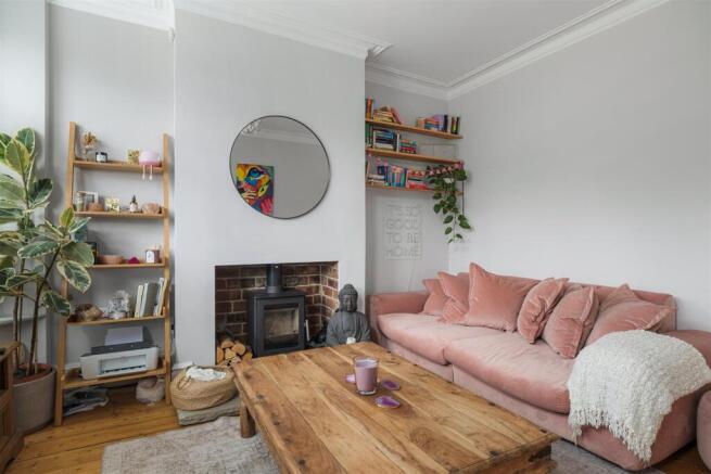3 bed Terraced for sale Image 5