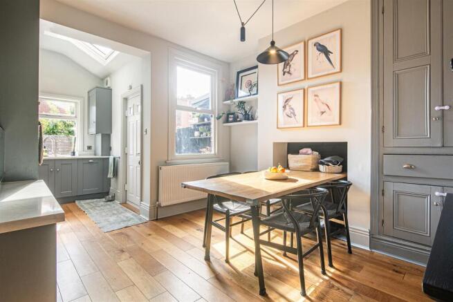 Dining kitchen