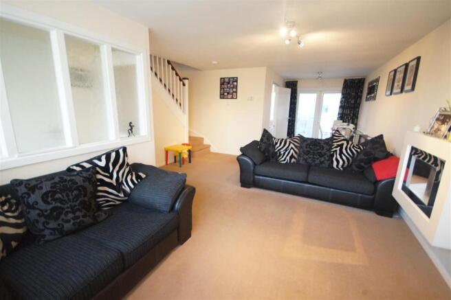 Lounge / Dining Room