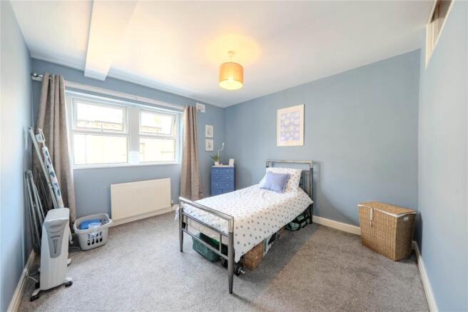 2 bed Terraced for sale Image 6