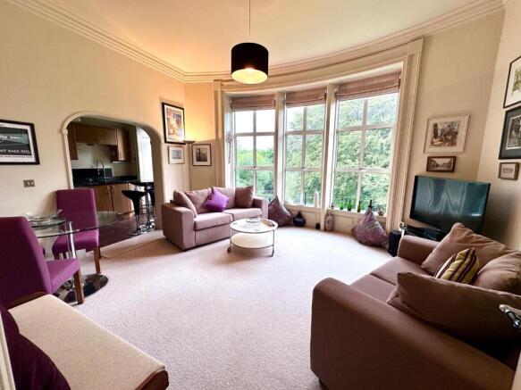 2 bed Apartment for sale Image 11