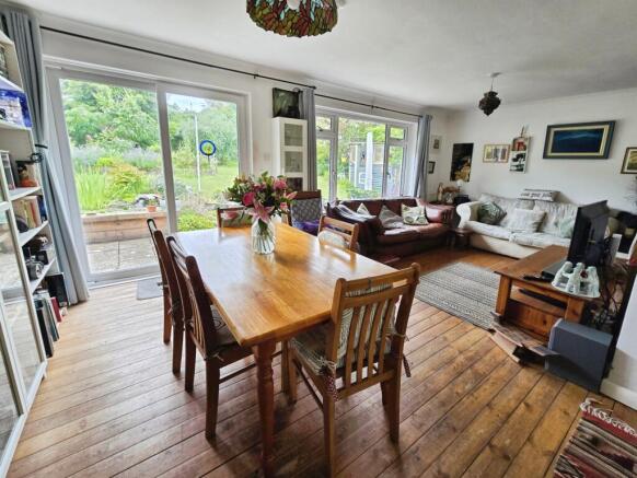 Living Dining
