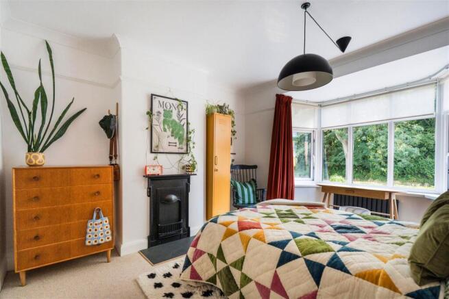 3 bed Semi-Detached for sale Image 11