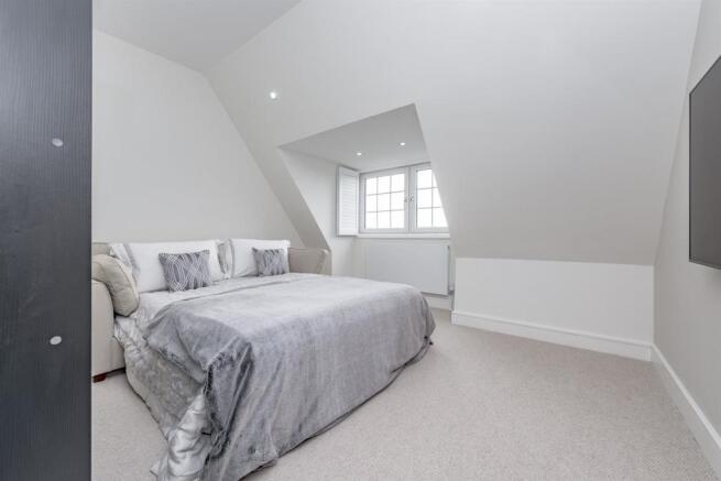 3, 25 Westview Road Low Res - 0018 -_IMM6532 -.jpg