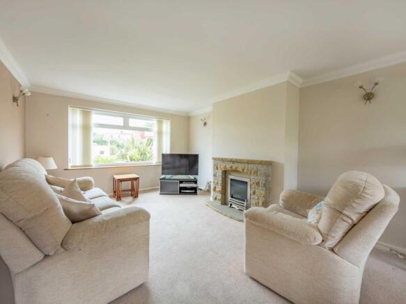 3 bed Bungalow for sale Image 6